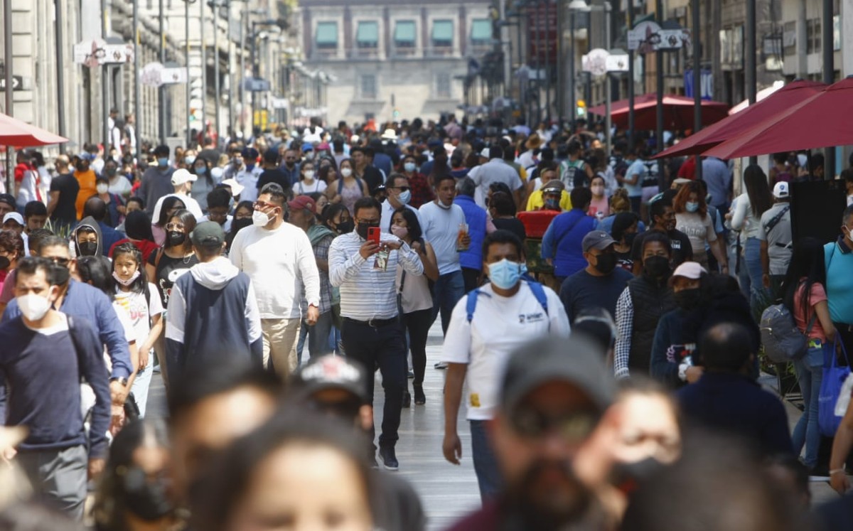 De acuerdo con la Secretaría de Salud, México lleva  319 mil 859 defunciones por covid. | Ariana Pérez