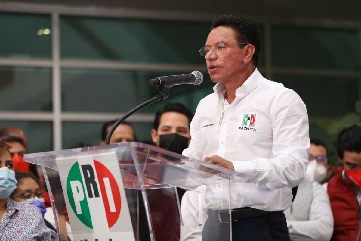 Toma de protesta de Benjamín Rico como presidente del Comité Municipal del PRI en Pachuca (Jorge Sánchez)