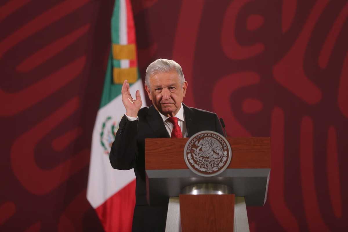 “No apostemos a la inestabilidad”: AMLO dice que buscan ’tumbar’ a Gertz Manero | Javier Ríos