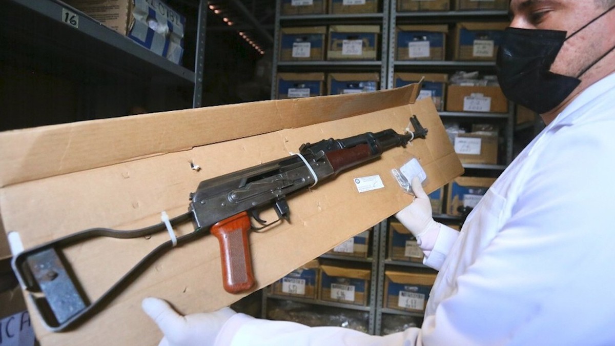 Michoacán y EU crean base de datos que permitirá rastreo de armas