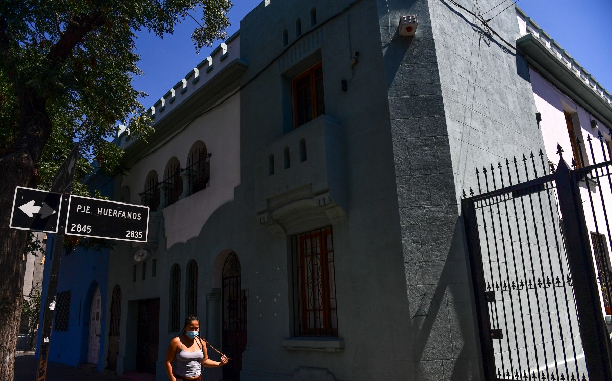 La casa de 500 metros cuadrados fue hostal, centro médico y tuvo una pizzería.  | AFP