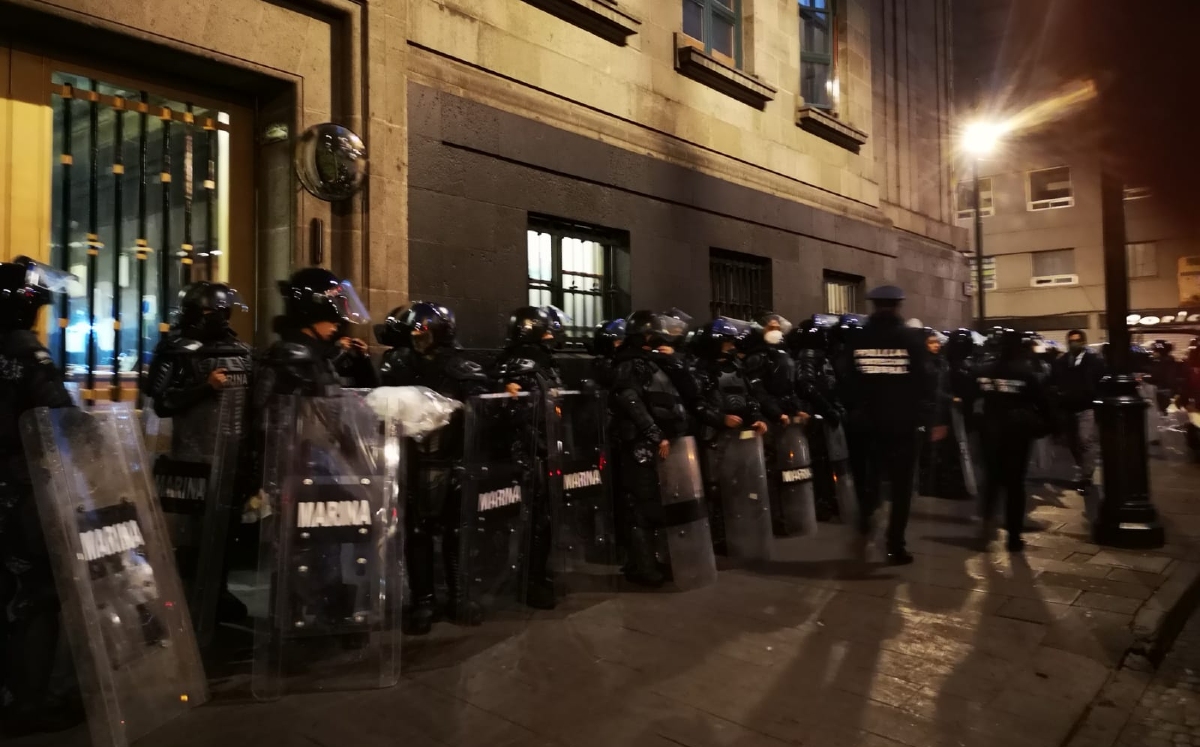El grupo llegó a reforzar la seguridad del Zócalo de la Ciudad de México. | Pedro Domínguez