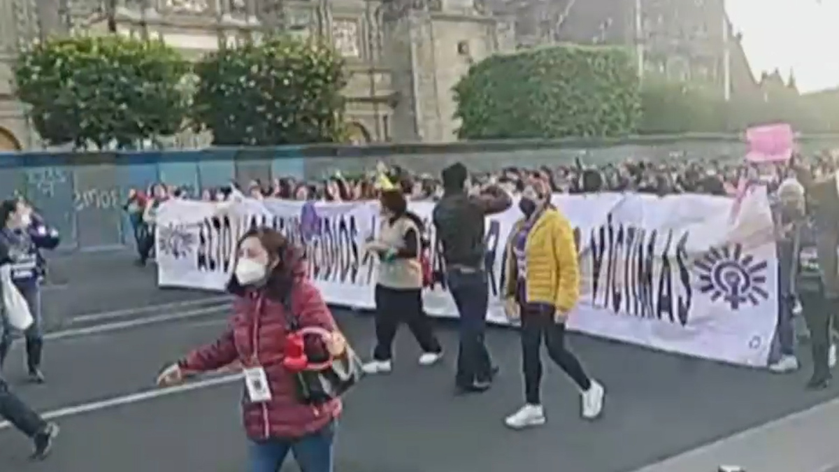 Inician las marchas de algunos colectivos feministas
