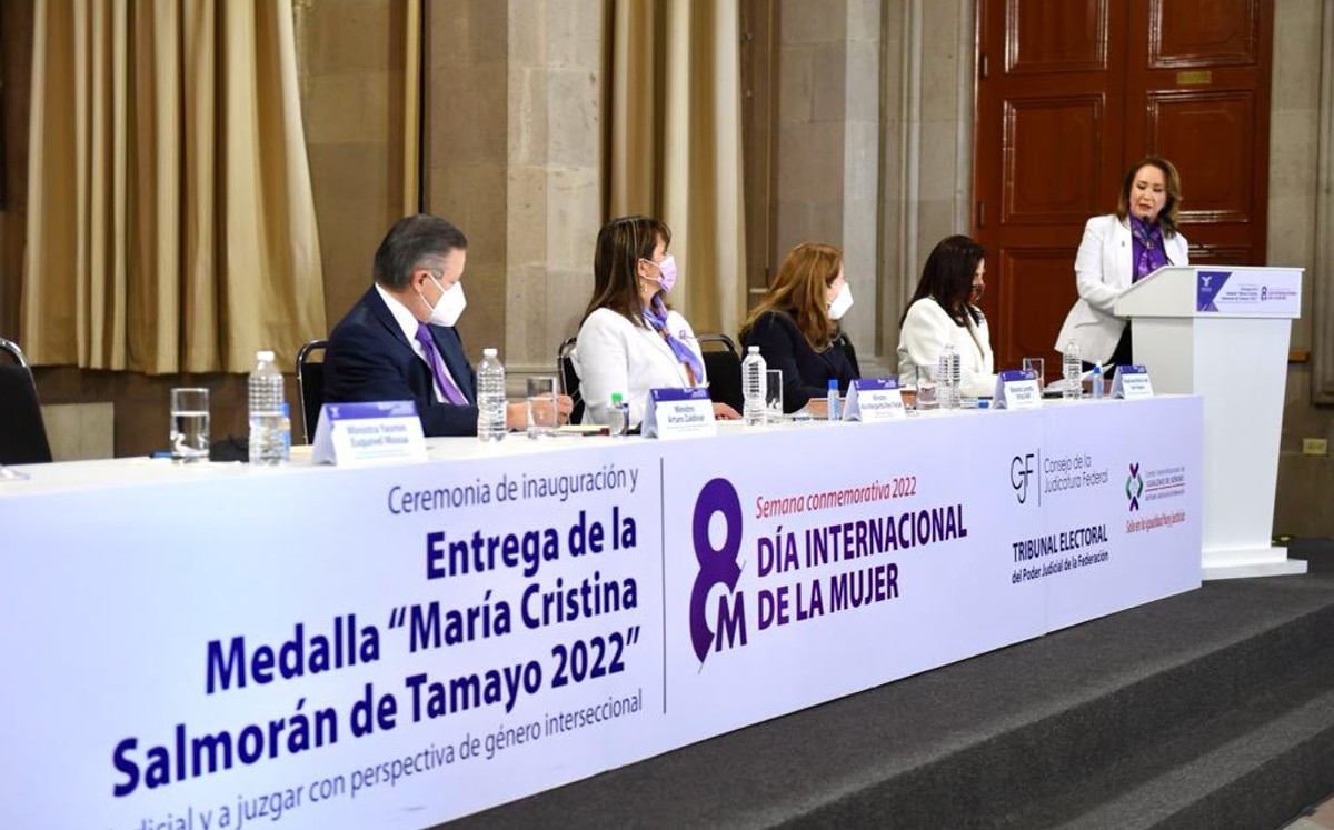 La ministra subrayó que sobran razones para alzar la voz por la igualdad.| Twitter