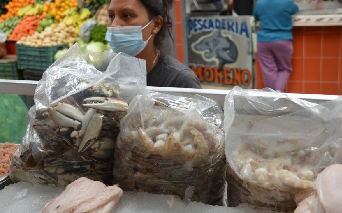 Se recomienda adquirir de preferencia productos alimenticios pre envasados / Cortesía