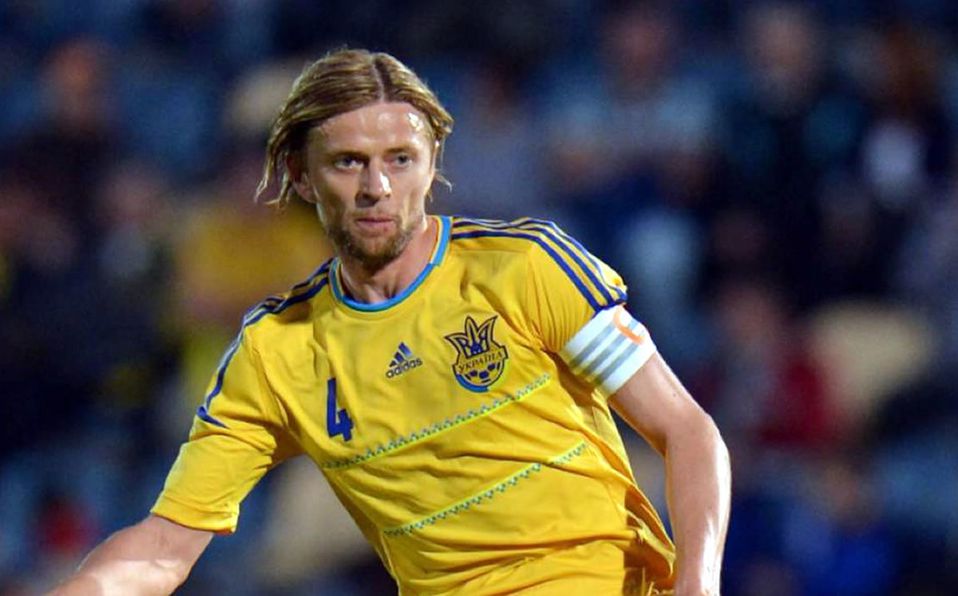 Federación ucraniana pide sanción a su histórico jugador Tymoshchuk, auxiliar de Zenit (AP)