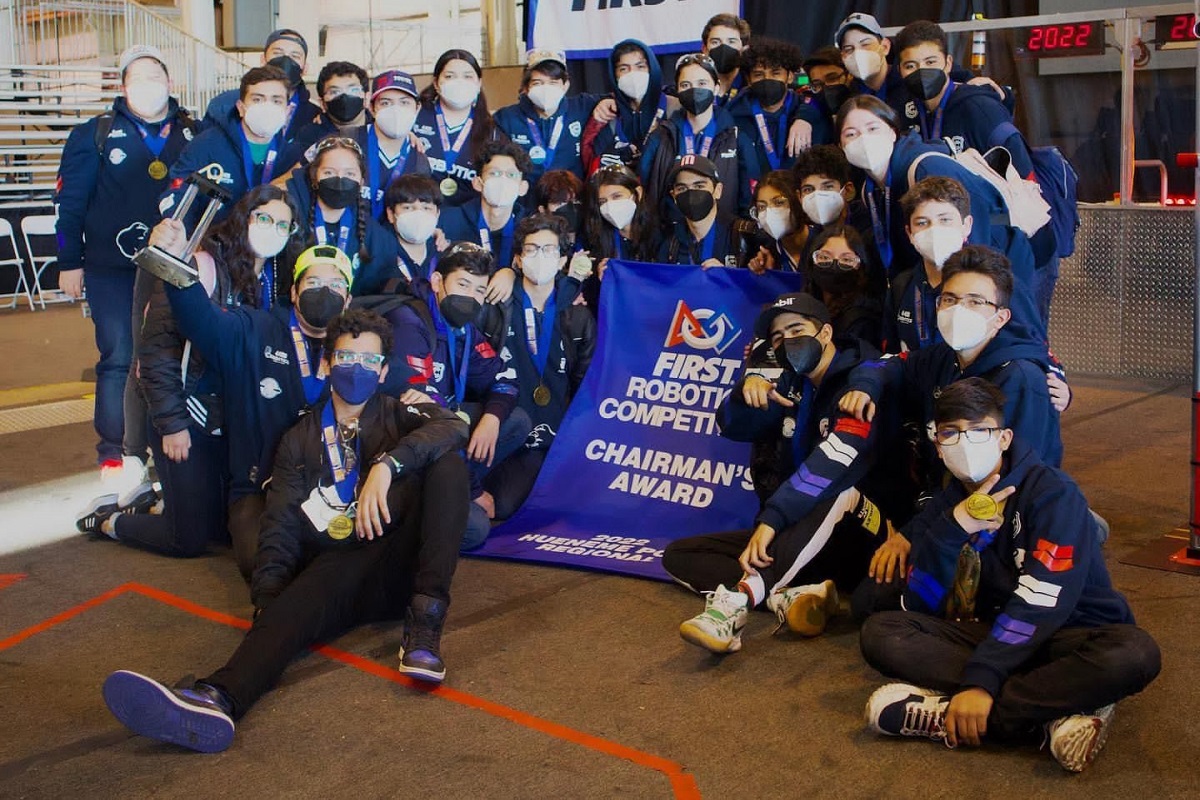 El equipo Cerbotics 4400. (cortesía)