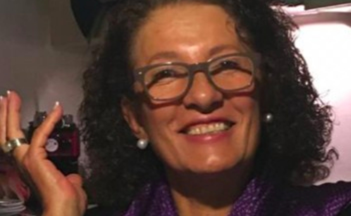 La escritora fue premiada por el libro 'La muerte golpea en lunes'. (Foto: Especial)