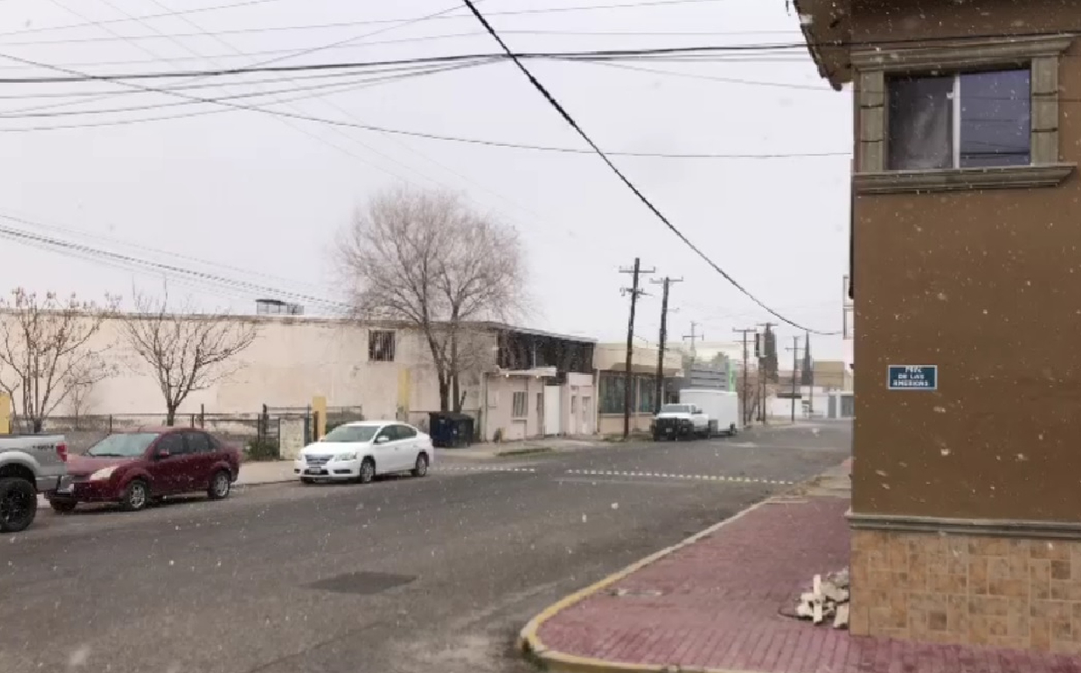 Protección Civil recomendó transitar con precaución debido al aguanieve. | Especial