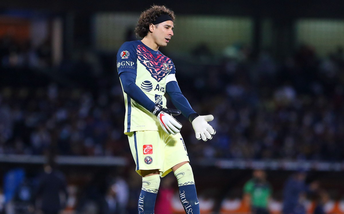 Guillermo Ochoa, portero del América