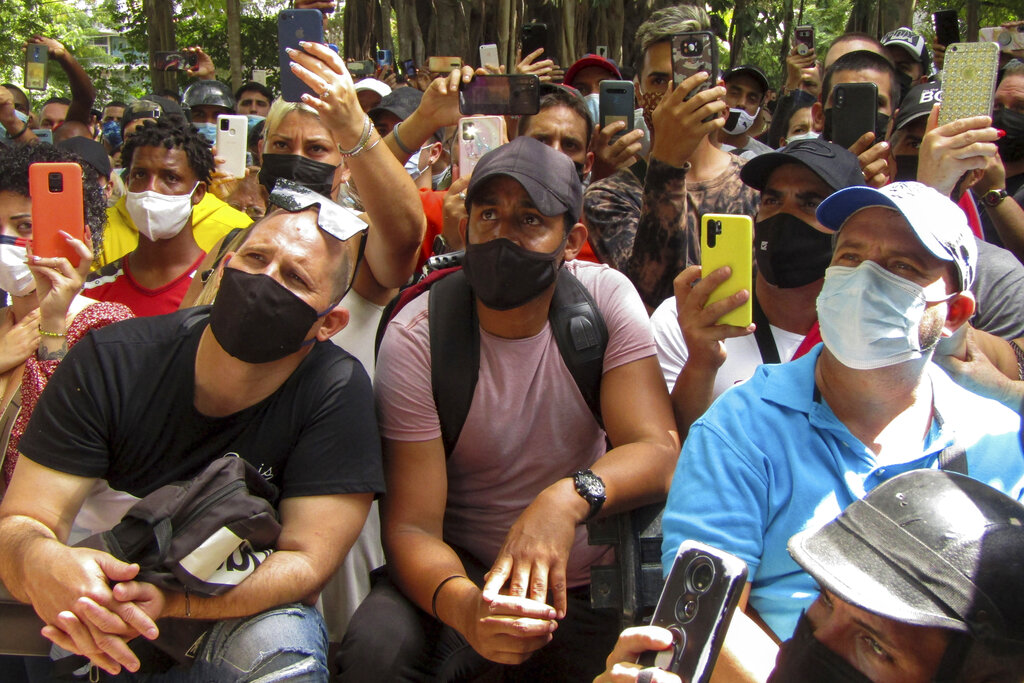 La pandemia de covid-19 ha dejado millones de contagios alrededor del mundo. (AP)