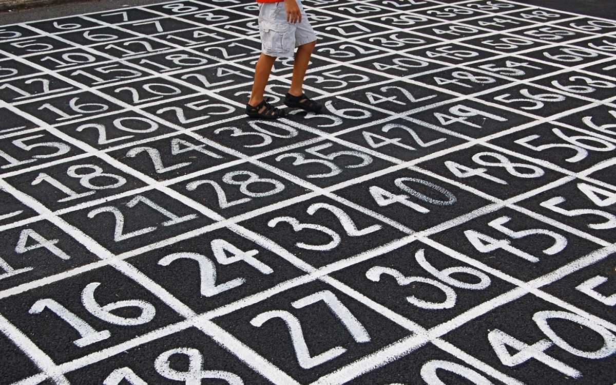 Así se escriben los números 16, 17, 18 y 21. | UNSPLASH