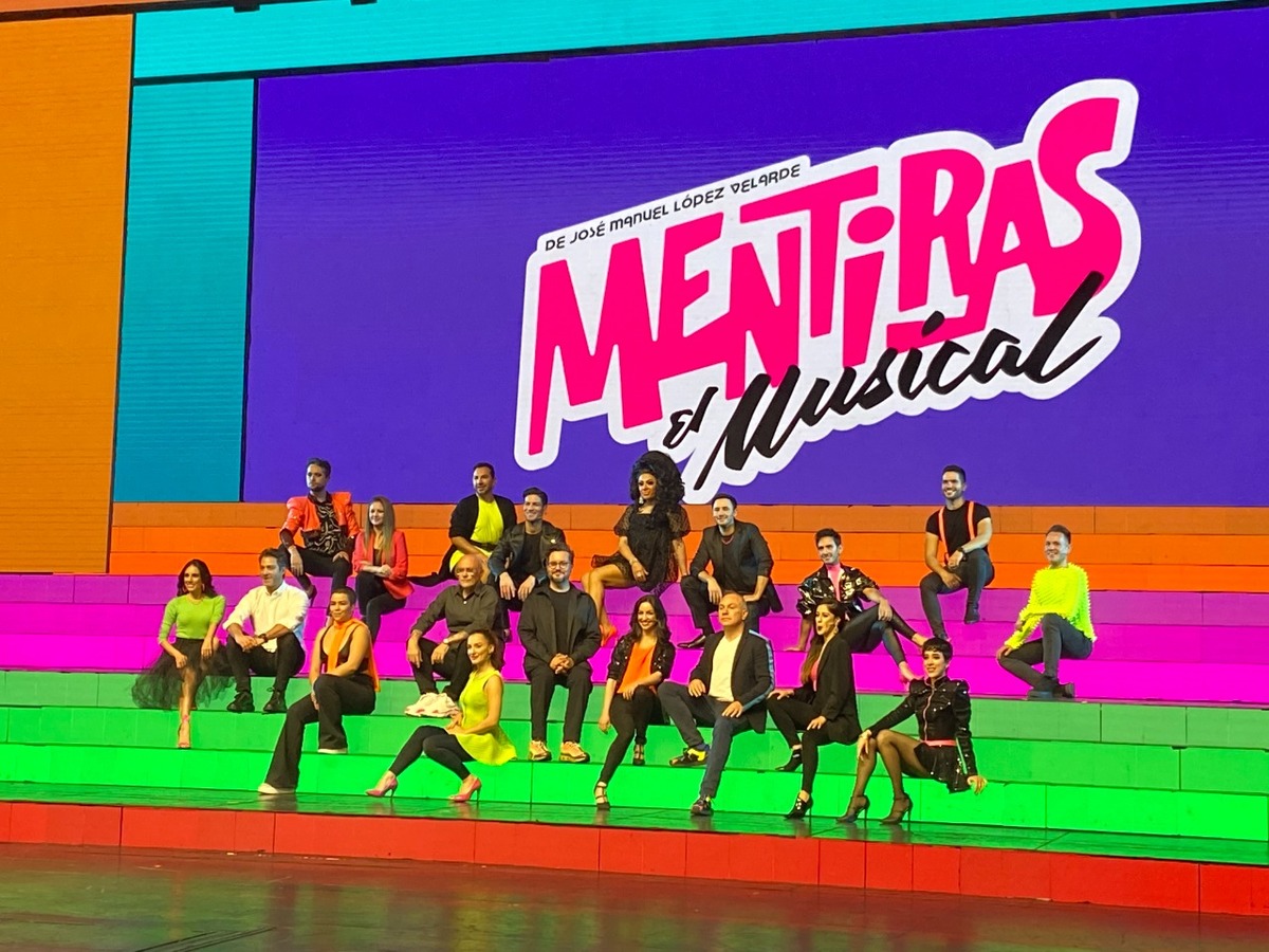 Todo el elenco del musical se reunió en conferencia de prensa. Especial