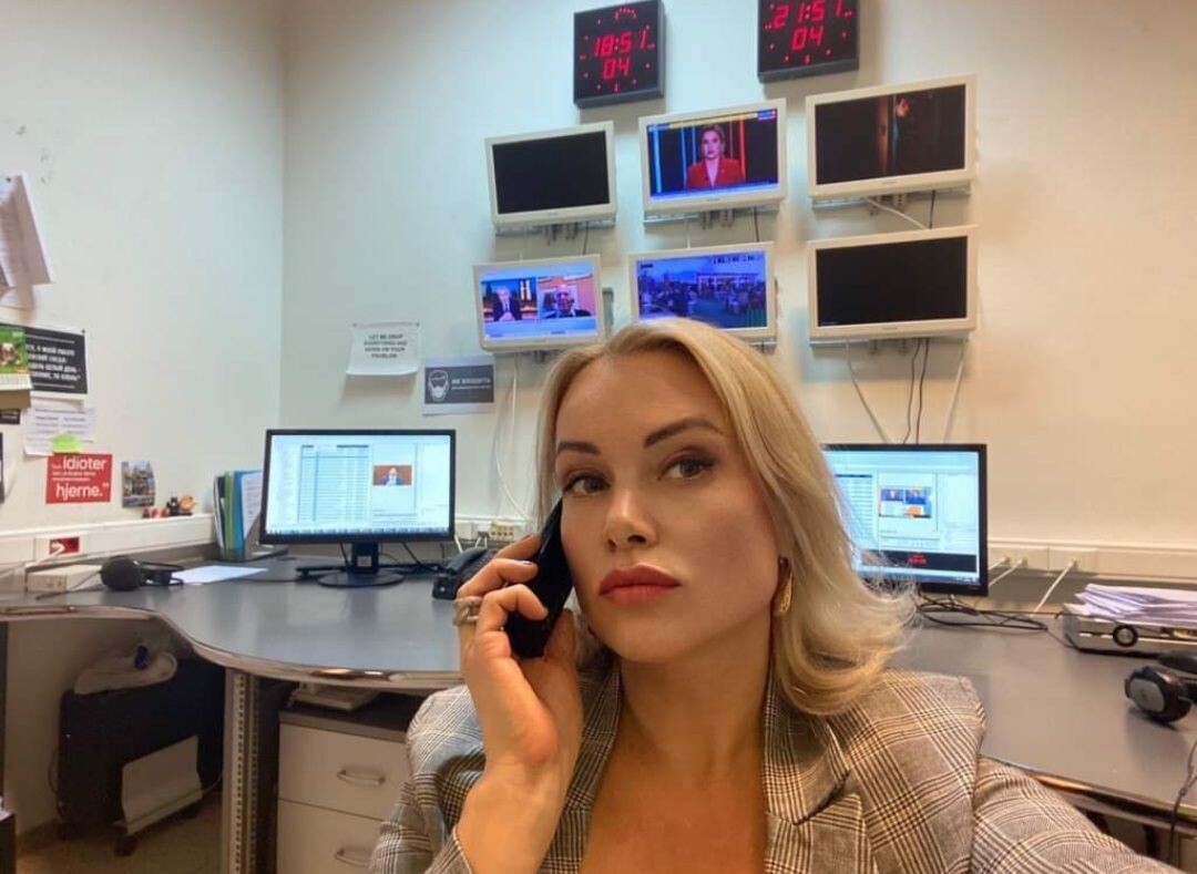 Marina Ovsyannikova fue detenida tras manifestarse en un noticiero. (AFP)