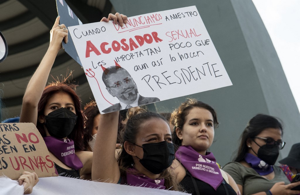 Rodrigo Chaves ha sido acusado de acoso, mismo que le impidió acceder a un cargo en el Banco Mundial. (AFP)