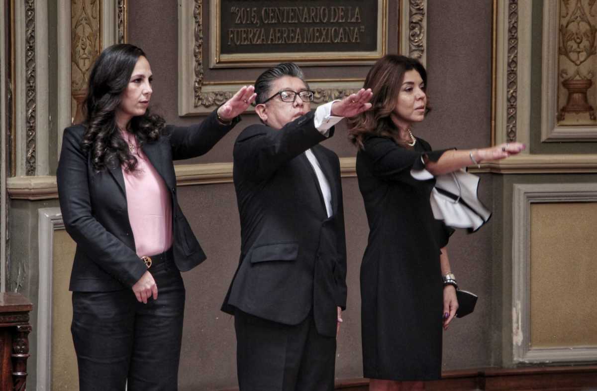 Toma de protesta en el Congreso de Puebla | Melanie Torres