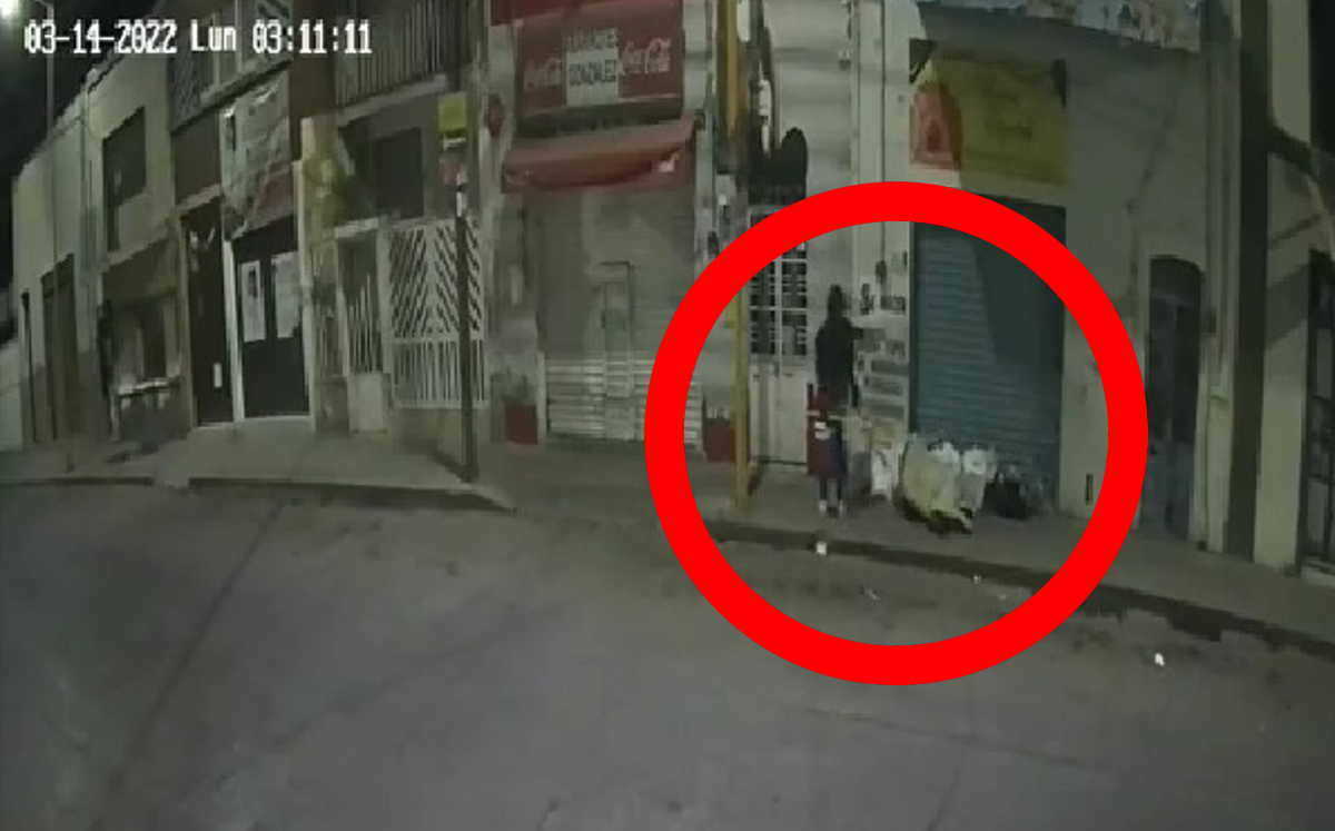 El agresor le prendió fuego a las cobijas de la víctima. | Especial
