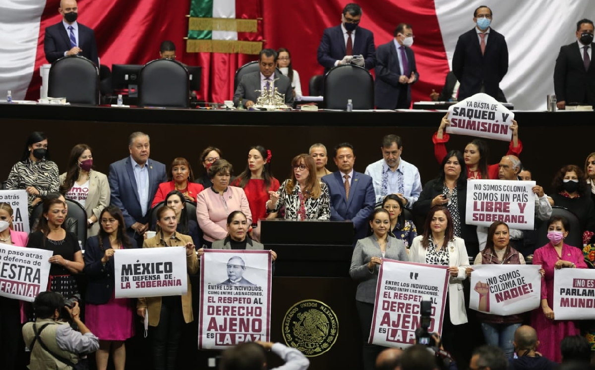 La diputada Polevnsky durante su intervención en la tribuna de San Lázaro. | Javier Ríos