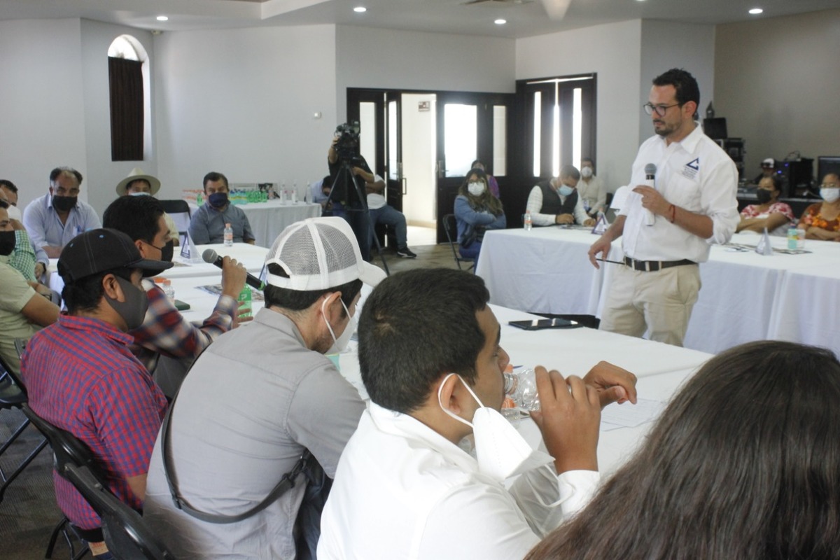Foro Estatal de Consulta Económica en Huejutla (Cortesía)