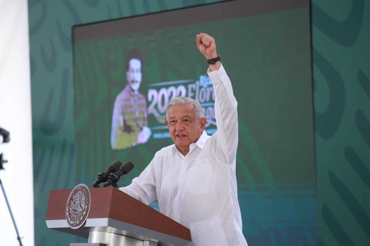 AMLO señaló que el servicio es "para los que tienen recursos". | Juan Carlos Bautista