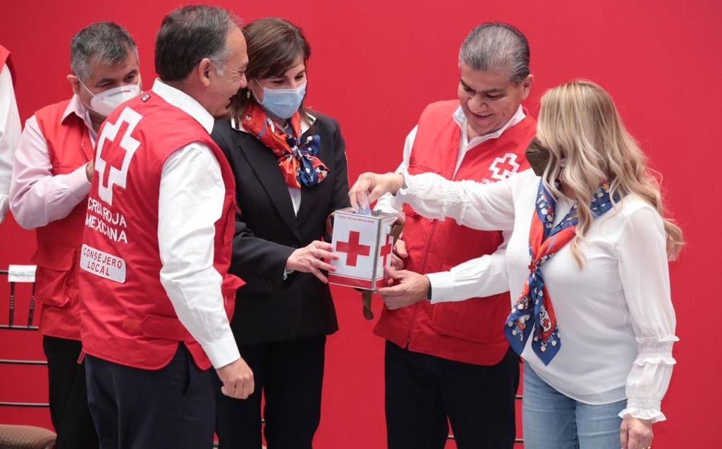 Coahuila entrega donativo en arranque de colecta 2022 de la Cruz Roja ...