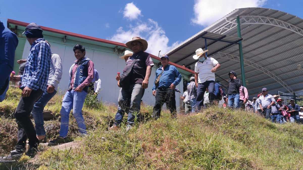 Comuneros de Altamirano, Chiapas. (Especial)