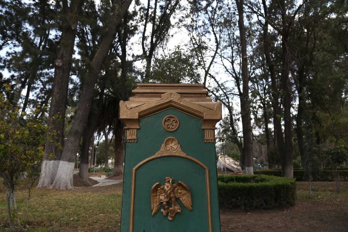 Se robaron los bustos ubicados en los parques de Pachuca que llevan el mismo nombre. (Jorge Sánchez)