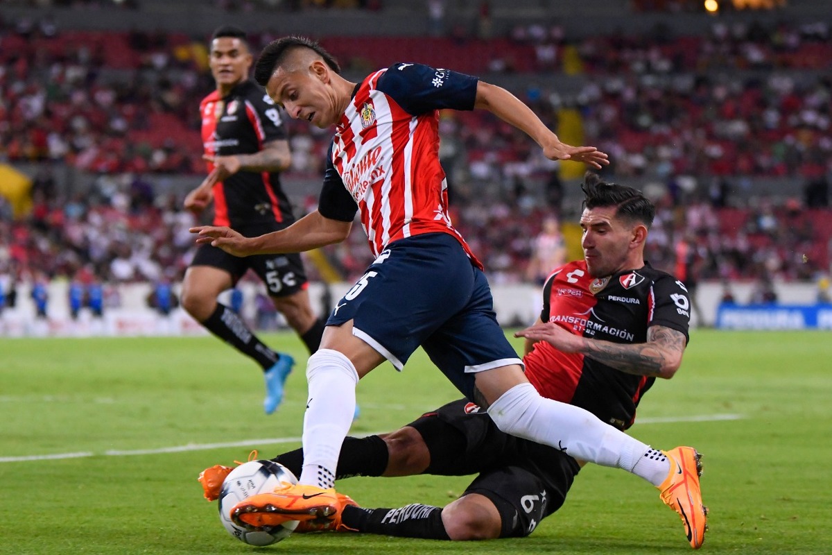 Atlas rescata el empate ante Chivas en el Estadio Jalisco (Imago 7)