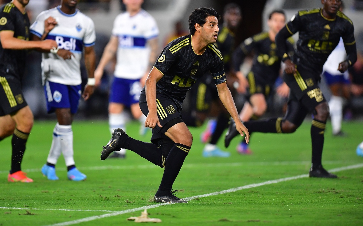 Carlos Vela anota y asiste en el partido LAFC vs Whitecaps de la MLS (Reuters)
