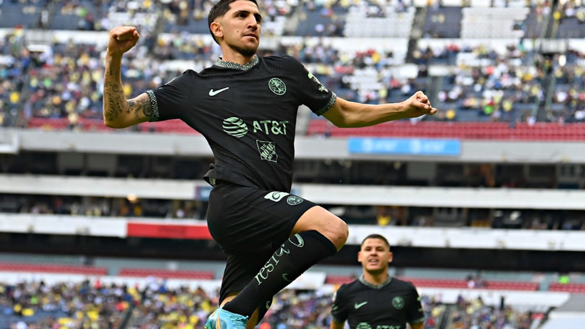 América consigue su primer triunfo en el Azteca tras vencer a Toluca