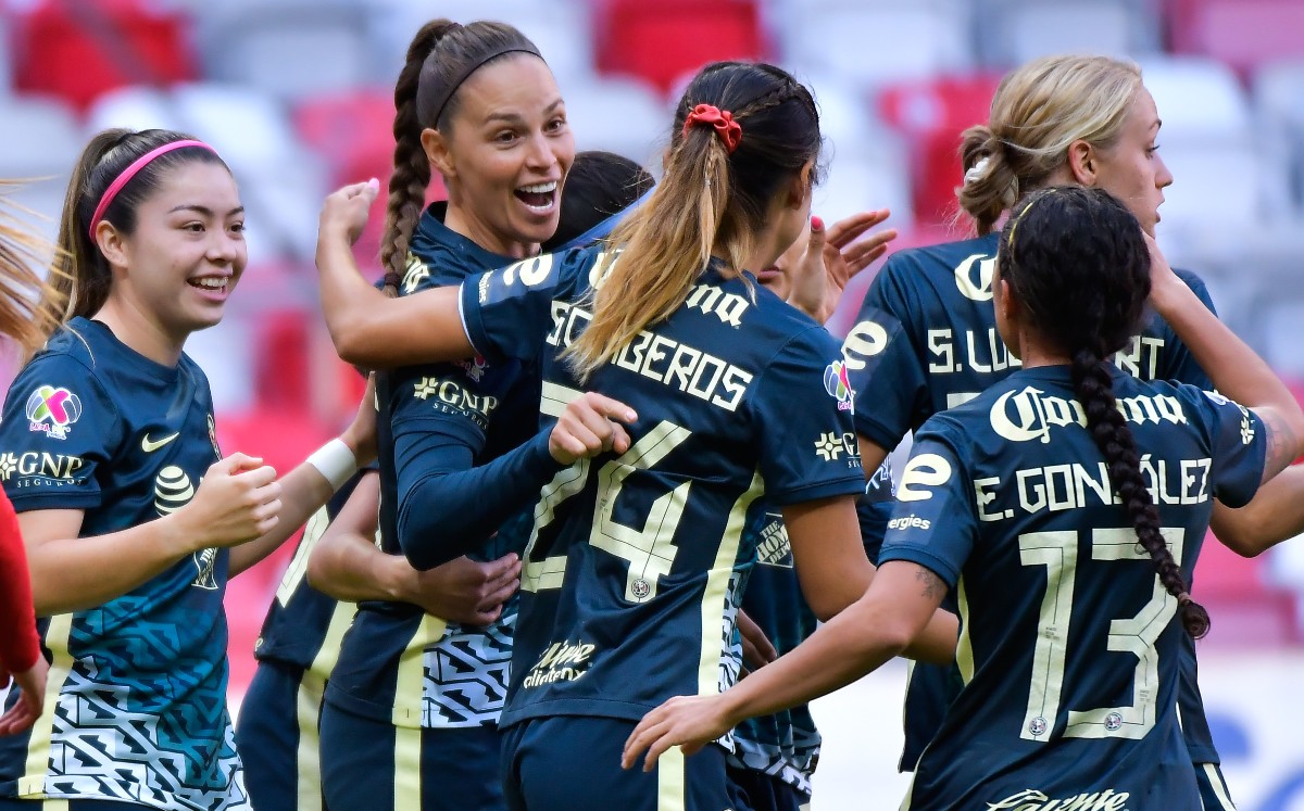 América Femenil golea al Toluca en el Nemesio Diez (Imago7)