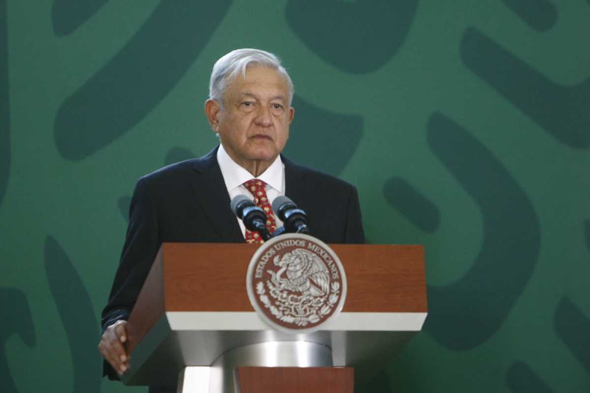 AMLO da conferencia desde el AIFA | Ariana Pérez