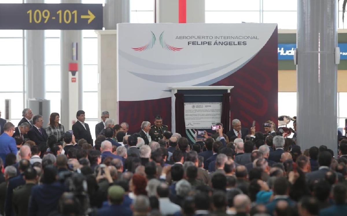 El embajador destacó la importancia de la inauguración del aeropuerto. | Jorge Carballo