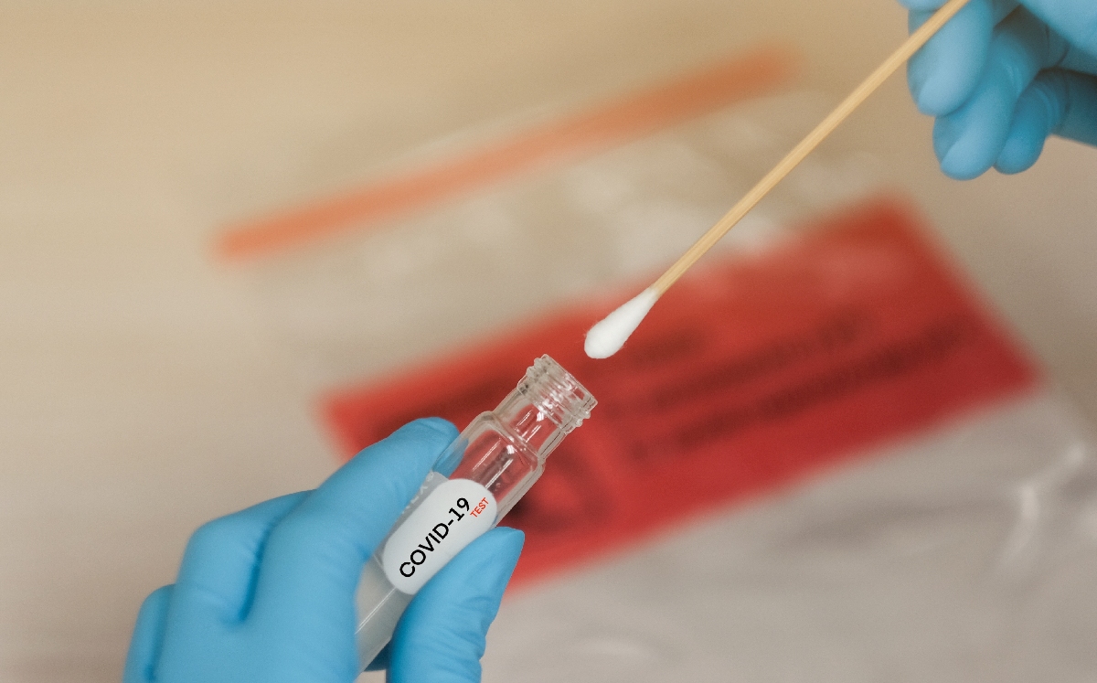 En México se han secuenciado, desde el inicio de la pandemia, 56 mil 996 muestras de covid-19. | Shutterstock