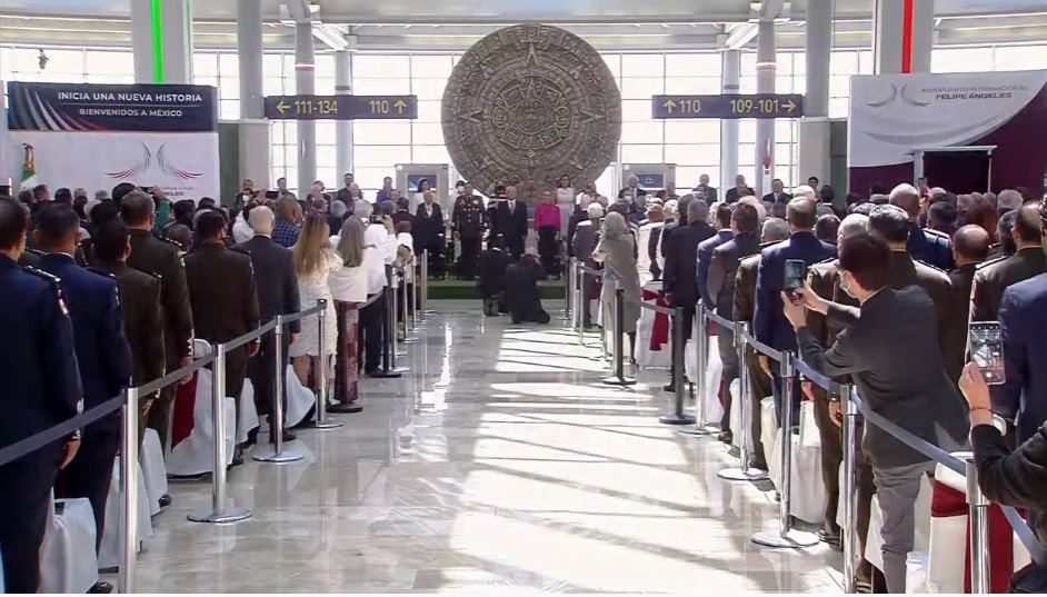 Evento de inauguración del AIFA encabezado por el presidente de la República, Andrés Manuel López obrador. (Jorge carballo)