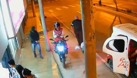 Las autoridades de Perú fueron alertadas por el repartidor. | Captura video