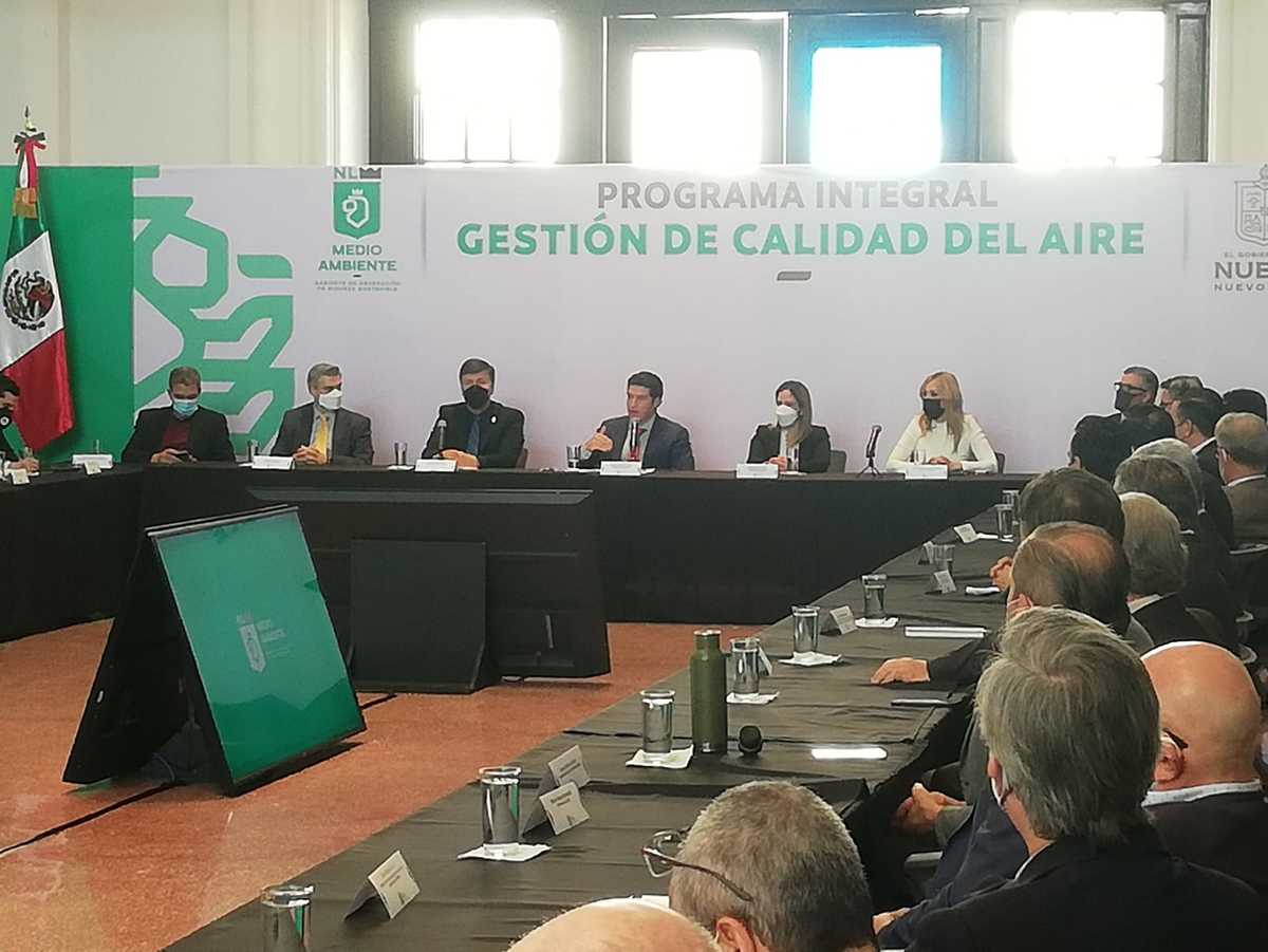Gobierno de NL compra 3 túneles para verificación vehicular. Foto: Especial.