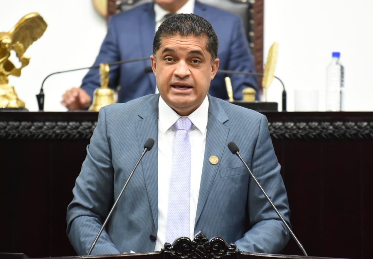 Julio Valera Piedras, coordinador del grupo legislativo del PRI. (Cortesía)