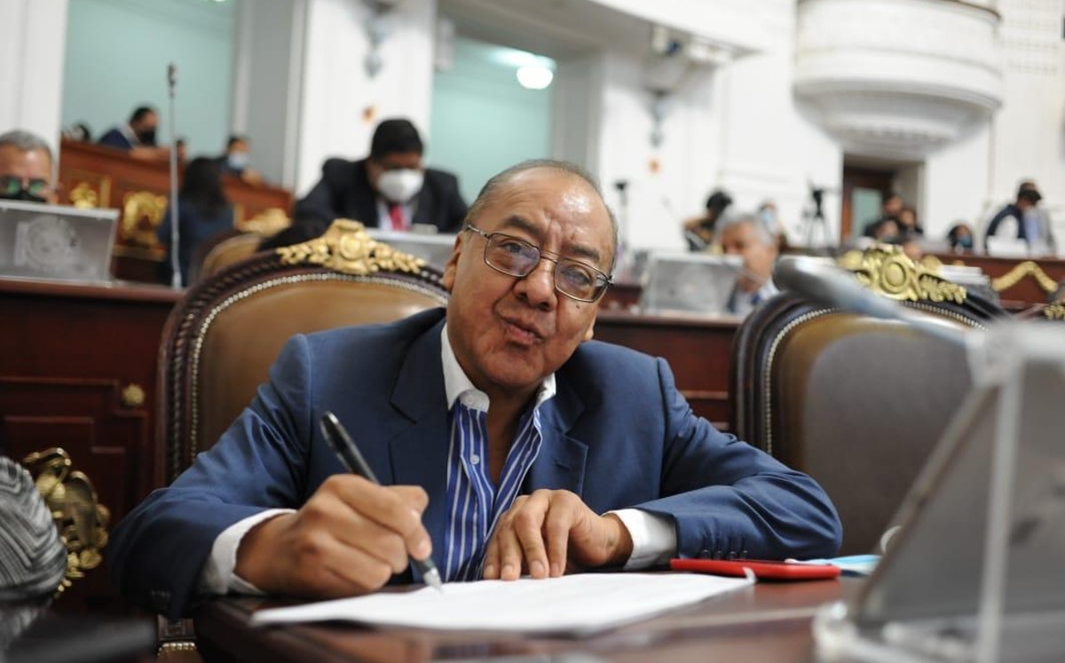El legislador detalló que la oposición tiene en sus filas a una "alcaldesa delincuente".| Especial