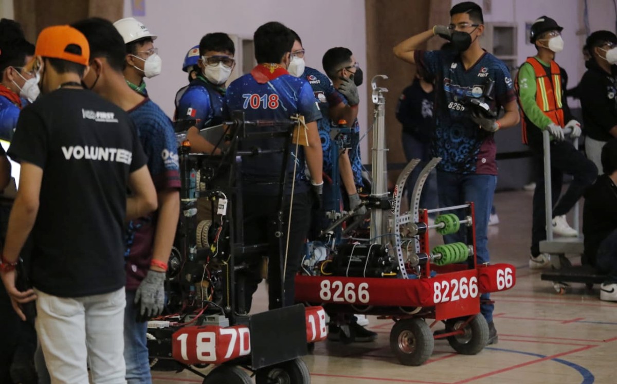 Segundo día de la competencia de robótica First Laguna Regional. (Mauricio Román)
