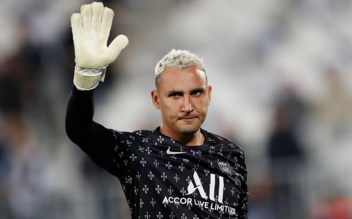Keylor Navas da asilo a ciudadanos ucranianos en su casa en París (Reuters)