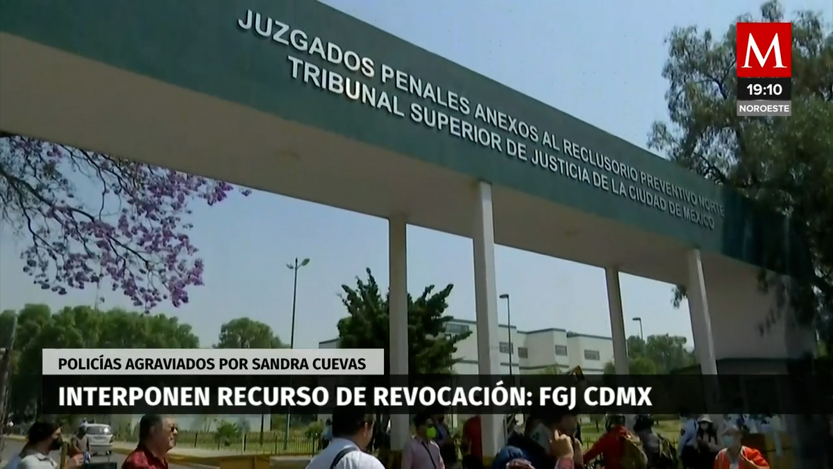 Policías agredidos por Sandra Cuevas interponen recurso de revocación