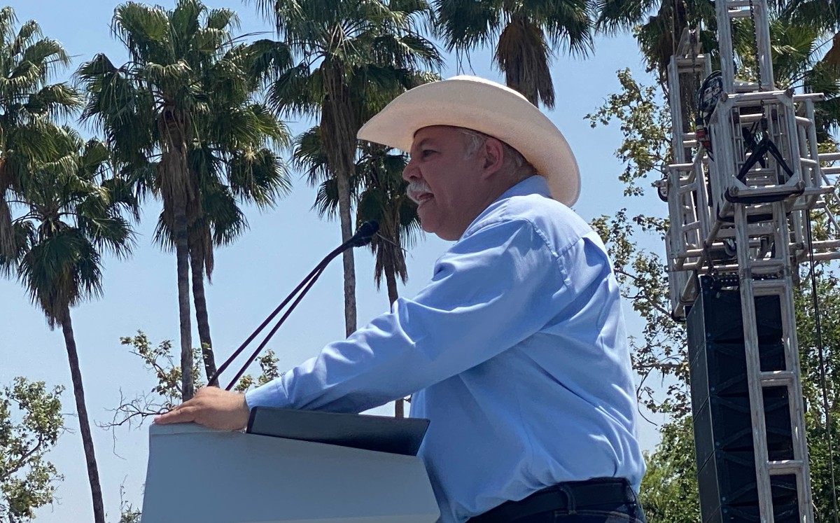 César Verástegui se registra para candidato a gobernador en Tamaulipas
