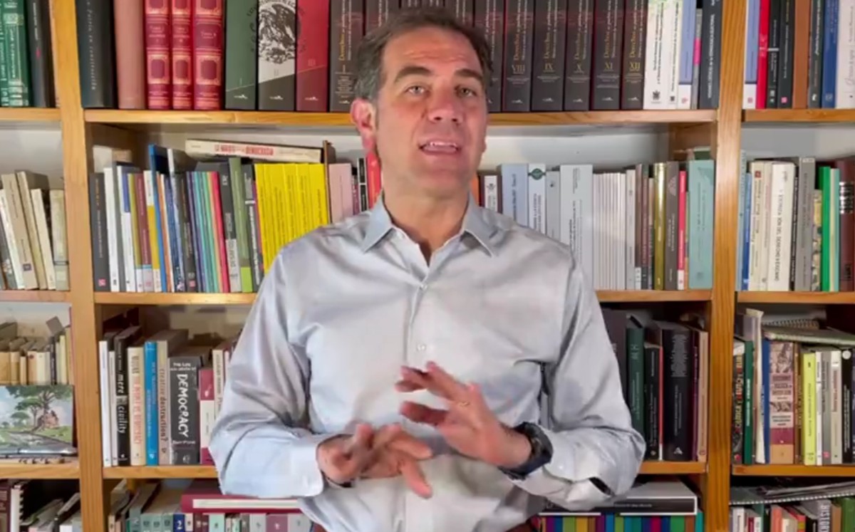 Lorenzo Córdova recordó que el 15 de febrero fue la fecha de corte del padrón electoral y listado nominal.| Captura