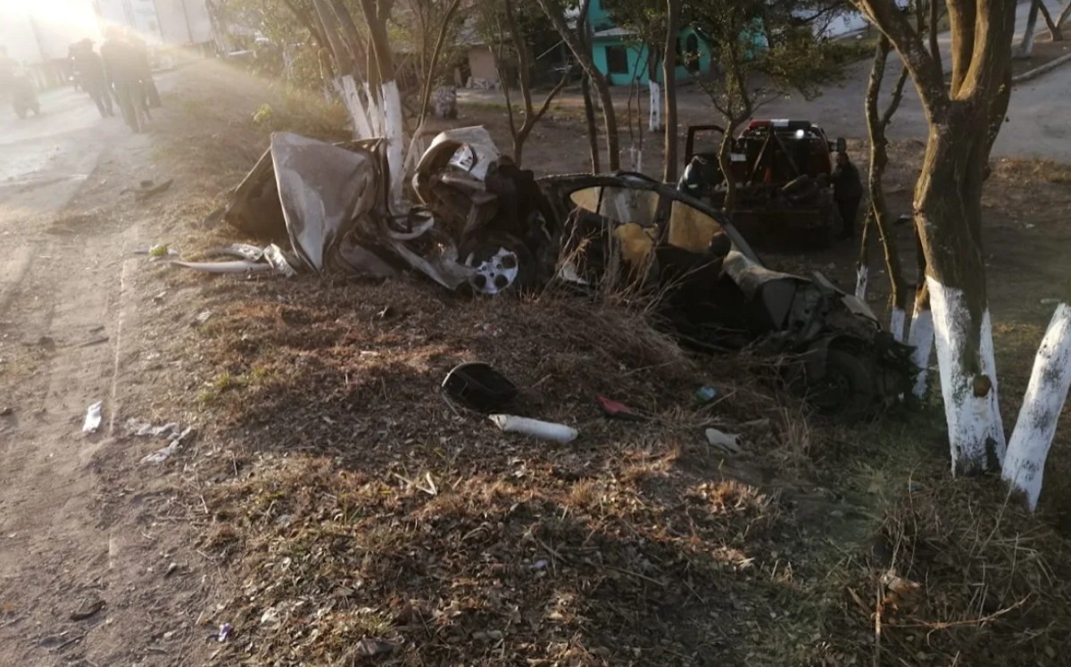 Volcadura deja 4 muertos en la carretera