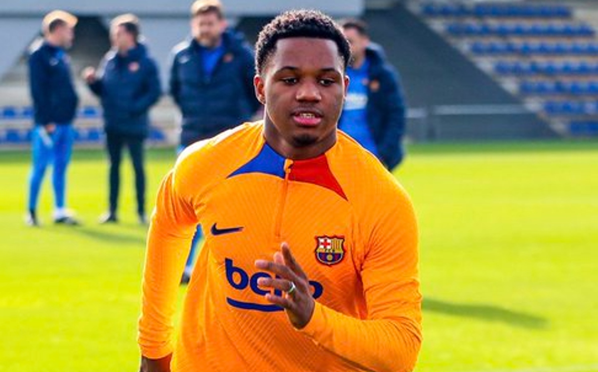 Ansu Fati regresa a los entrenamientos con el Barcelona; continuará con su recuperación (Twitter)