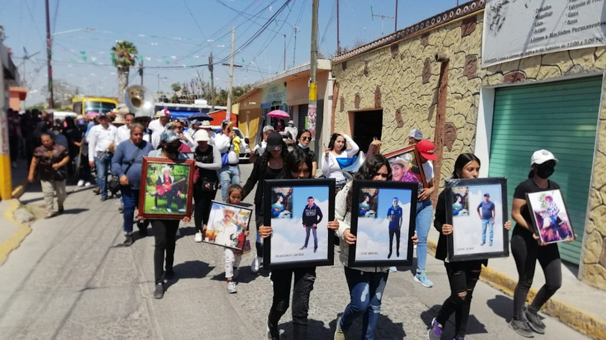 Despiden a integrantes de 'Los Chuparrecio' asesinados en Celaya