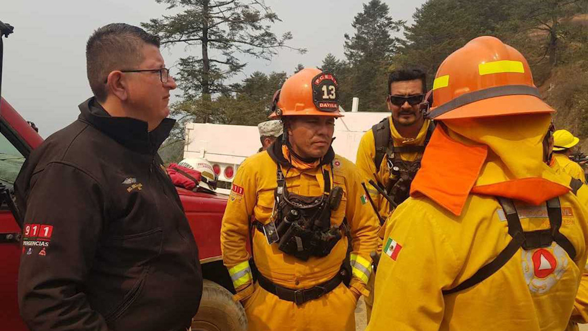 Devora incendio 800 hectáreas de sierra de Santiago