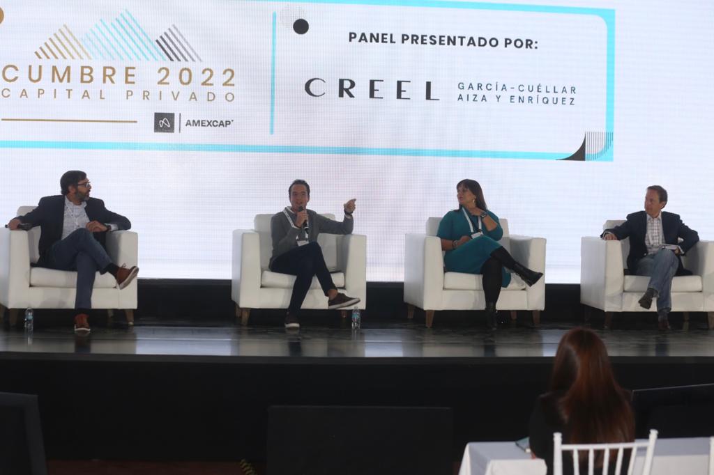 Inauguración de la Cumbre 2022 Capital Privado“: Diego Serebriski, Alejandro Diez , Adriana Tortajada y Jaime Zunzunegui. Foto: Jorge Carballo