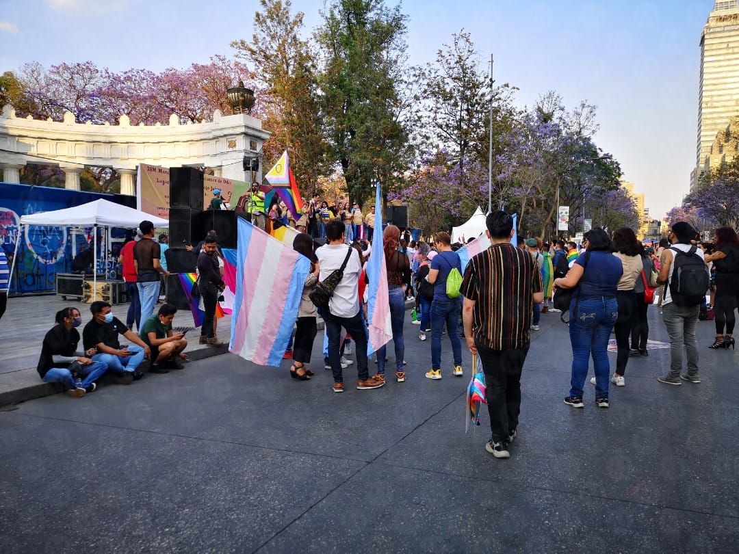 Integrantes de comunidad LGBT protestan en CdMx contra discursos de odio. Jorge Becerril